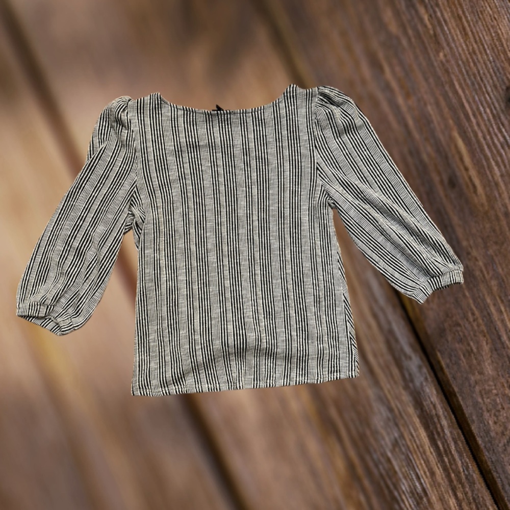 W5 Cropped Top - Picture 2 of 4